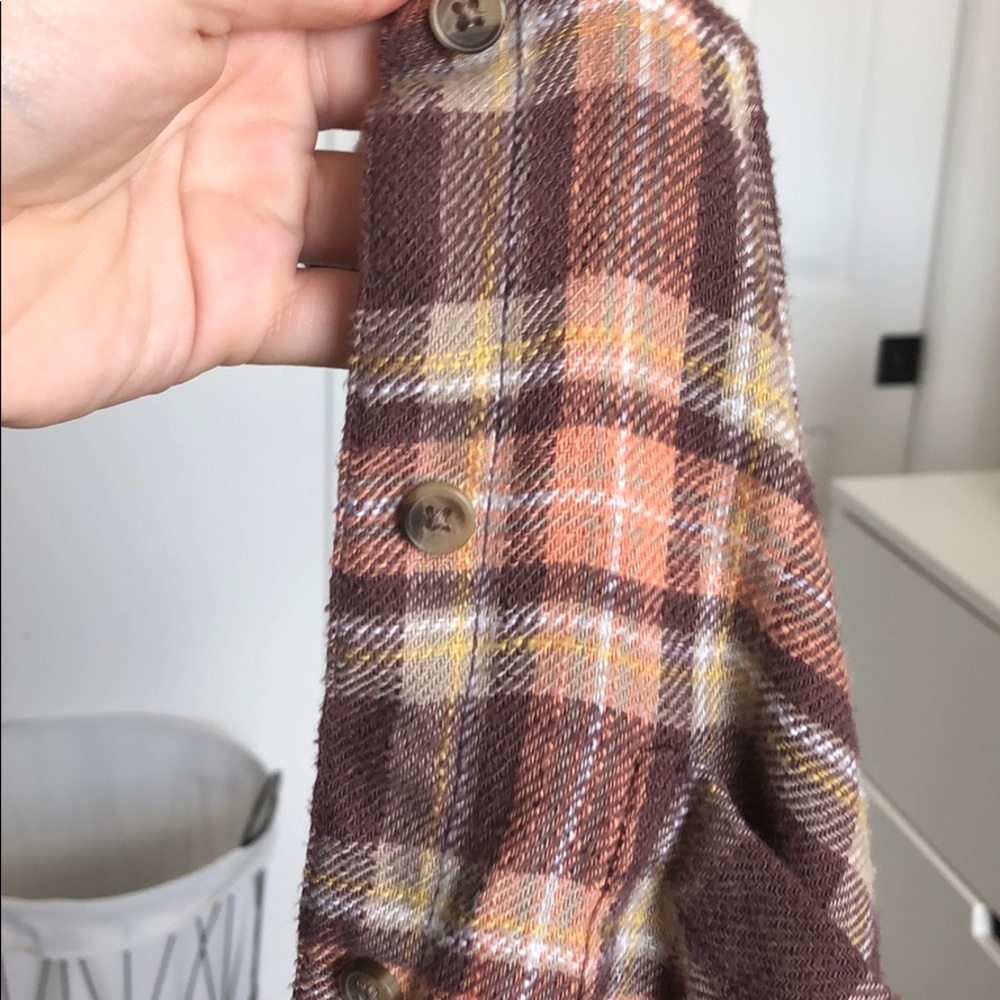 Cropped flannel - Picture 6 of 6